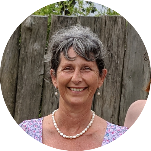 Profile photo of Julie Ponquett